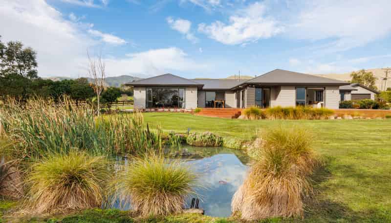 67 Albert Road, Tokomaru