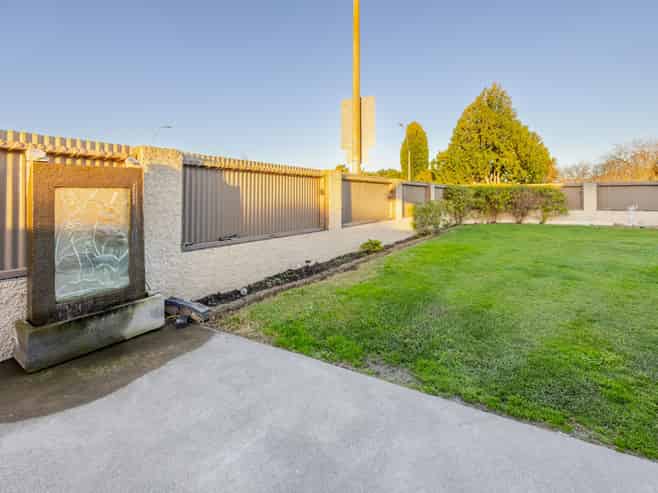 201 Willowpark Road, Hastings