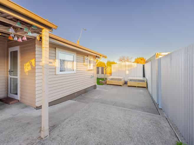201 Willowpark Road, Hastings