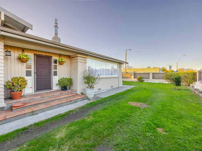 201 Willowpark Road, Hastings