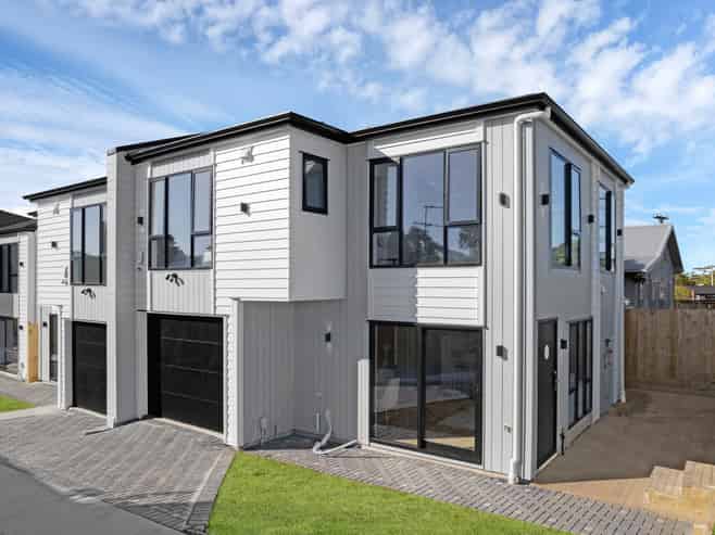 67A Russell Road, Manurewa