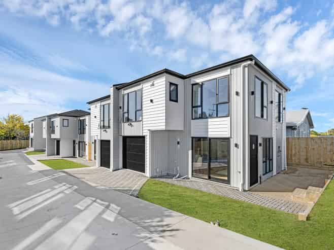 67A Russell Road, Manurewa