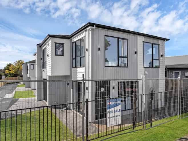 67A Russell Road, Manurewa