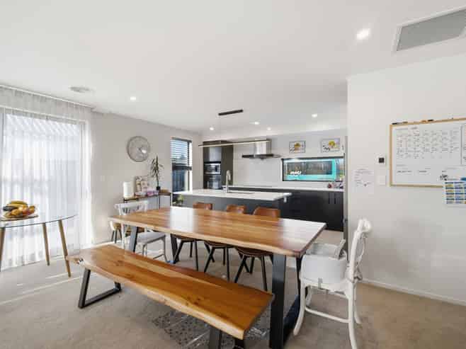 8 Dynes Road, Rolleston