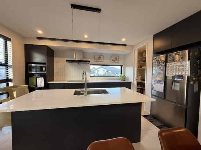 8 Dynes Road, Rolleston