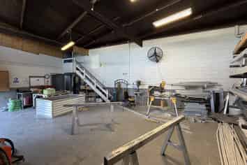 Affordable Pakuranga industrial with road frontage