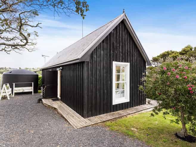 2/367 Whitford Road, Whitford