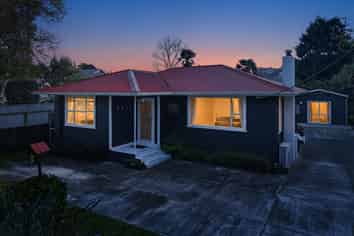 25 Riverbank Road, Okoia