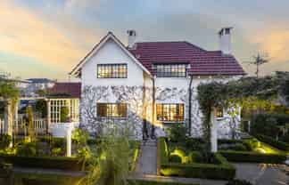 14 Rewiti Avenue, Takapuna