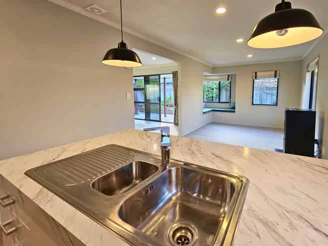 3a Livingstone Road, Springlands