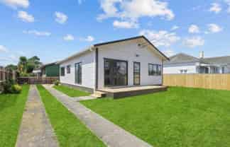 24 Hunua Road, Papakura