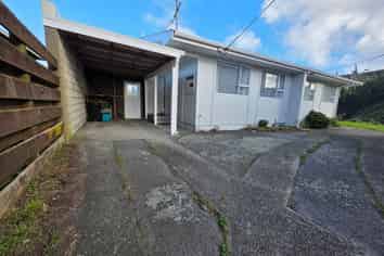 68A Montreal Grove, Kingston