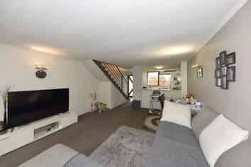 5/5 Kipling Street, Addington