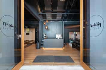 Boutique Office in Catalina Bay