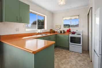 6 Sorrento Street, Onerahi