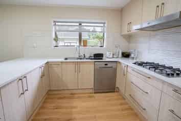 228 Walter Strevens Drive, Conifer Grove