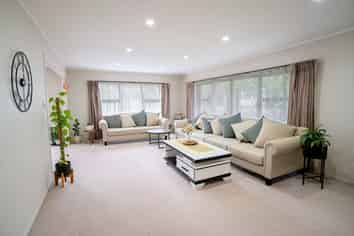 228 Walter Strevens Drive, Conifer Grove