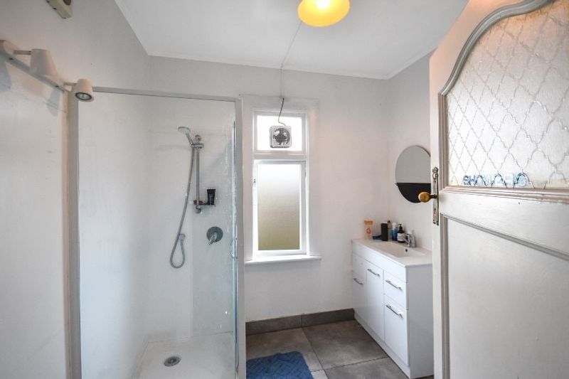 11 Bedroom Student Flat – pohled 4