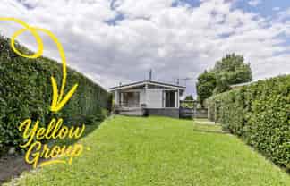 21 Chorley Avenue, Massey
