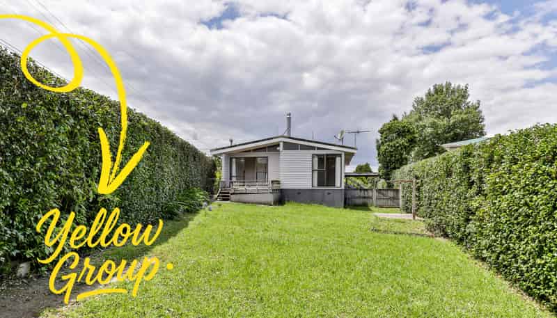 21 Chorley Avenue, Massey