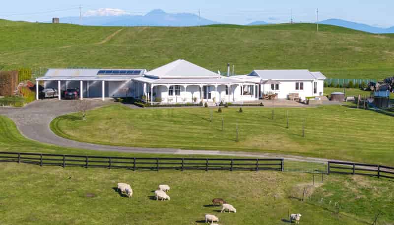 434 Centennial Drive, Waihaha
