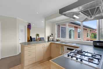 4 Chapel Hill, Rototuna