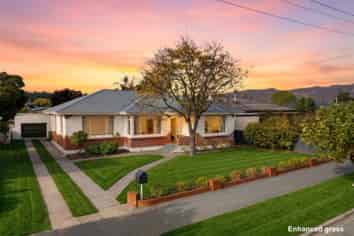 105 Centennial Avenue, Alexandra