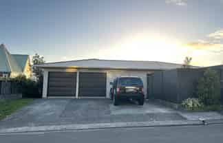 7 Tregear Place, Camborne