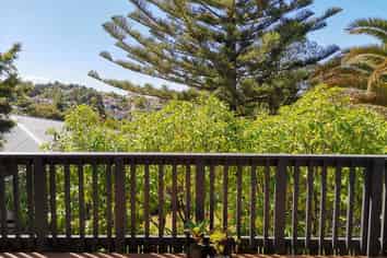 85E Stottholm Road, Titirangi
