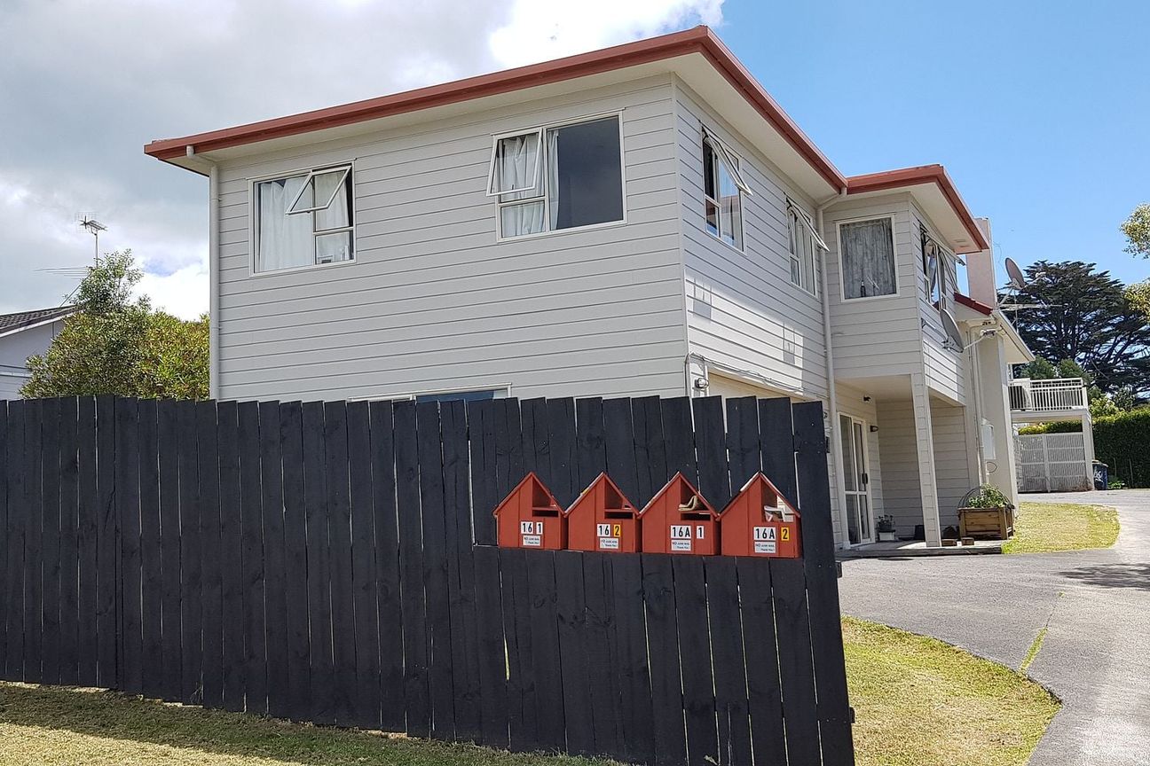 Easy living at great location - Vista 2