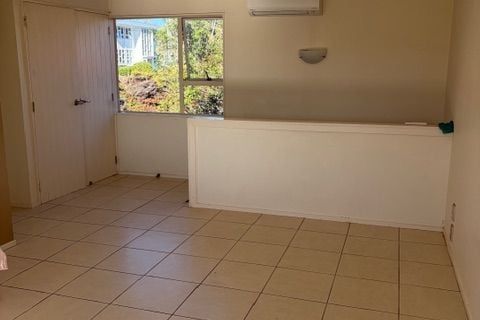 Easy living at great location - Vista 5