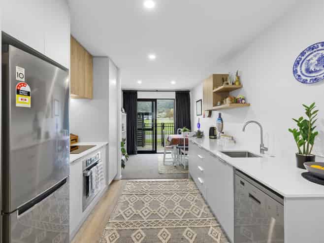 33 Te Ara O Papatahi, Wainuiomata