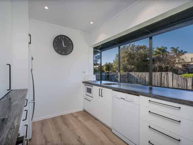 106 Fernhill Rise, Matarangi
