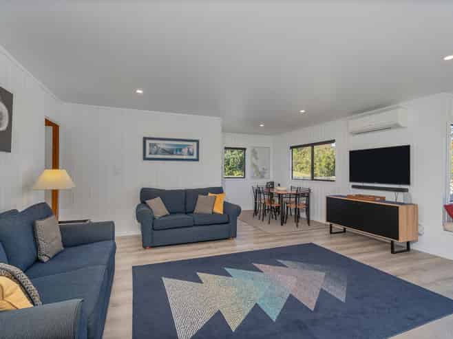 106 Fernhill Rise, Matarangi