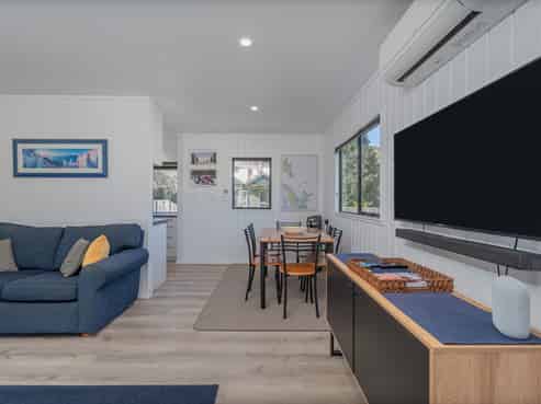 106 Fernhill Rise, Matarangi