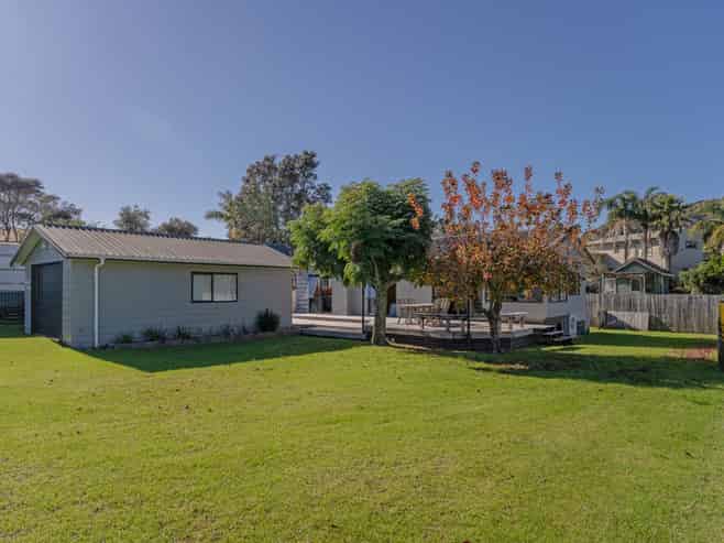 106 Fernhill Rise, Matarangi