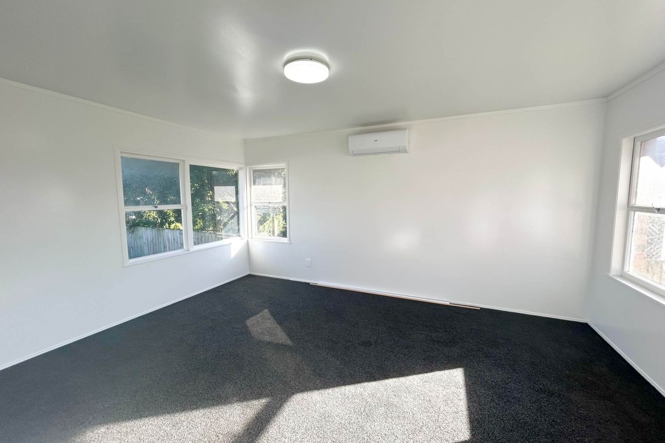 Spacious 2 Bedrooms Brick & Tile - Widok 2