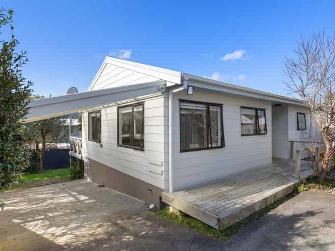 38A Hammond Avenue, Hatfields Beach