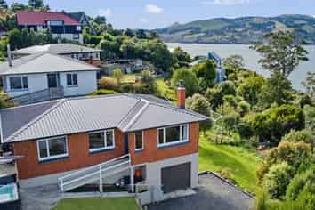 106 Manapouri Street, Maia