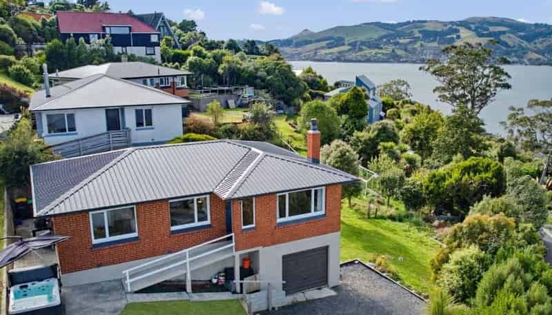 106 Manapouri Street, Maia