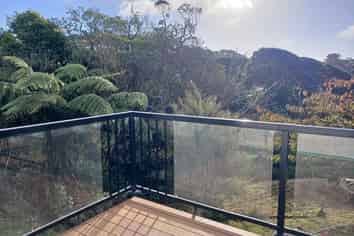 10 Toenga Road, Pukerua Bay