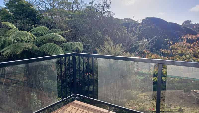 10 Toenga Road, Pukerua Bay