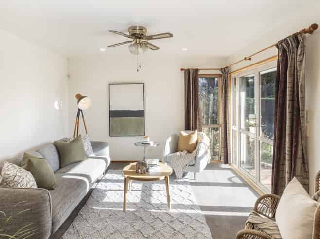 6 Barnes Road, Redwood
