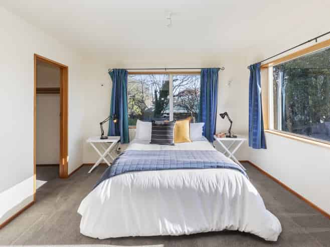 6 Barnes Road, Redwood