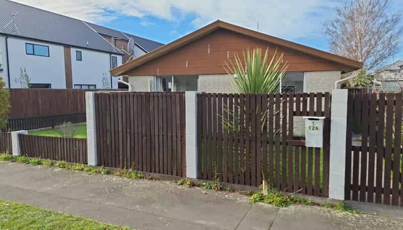 1/126 Bishop Street, Saint Albans