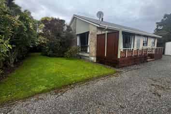 16 Stirling Drive, Greymouth