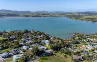 33 Colonel Mould Drive, Mangonui