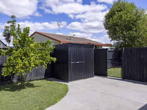 6 Shelley Street, Leamington