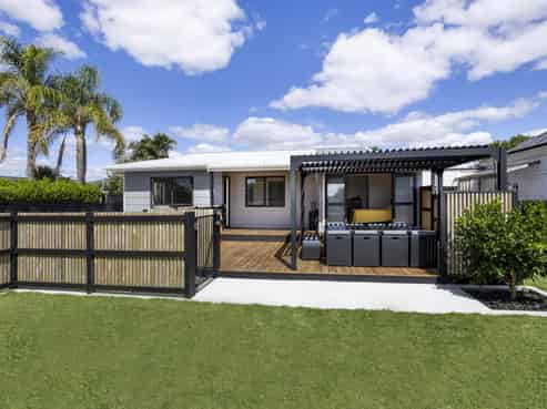 6 Shelley Street, Leamington