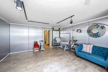 Tenanted live/work unit